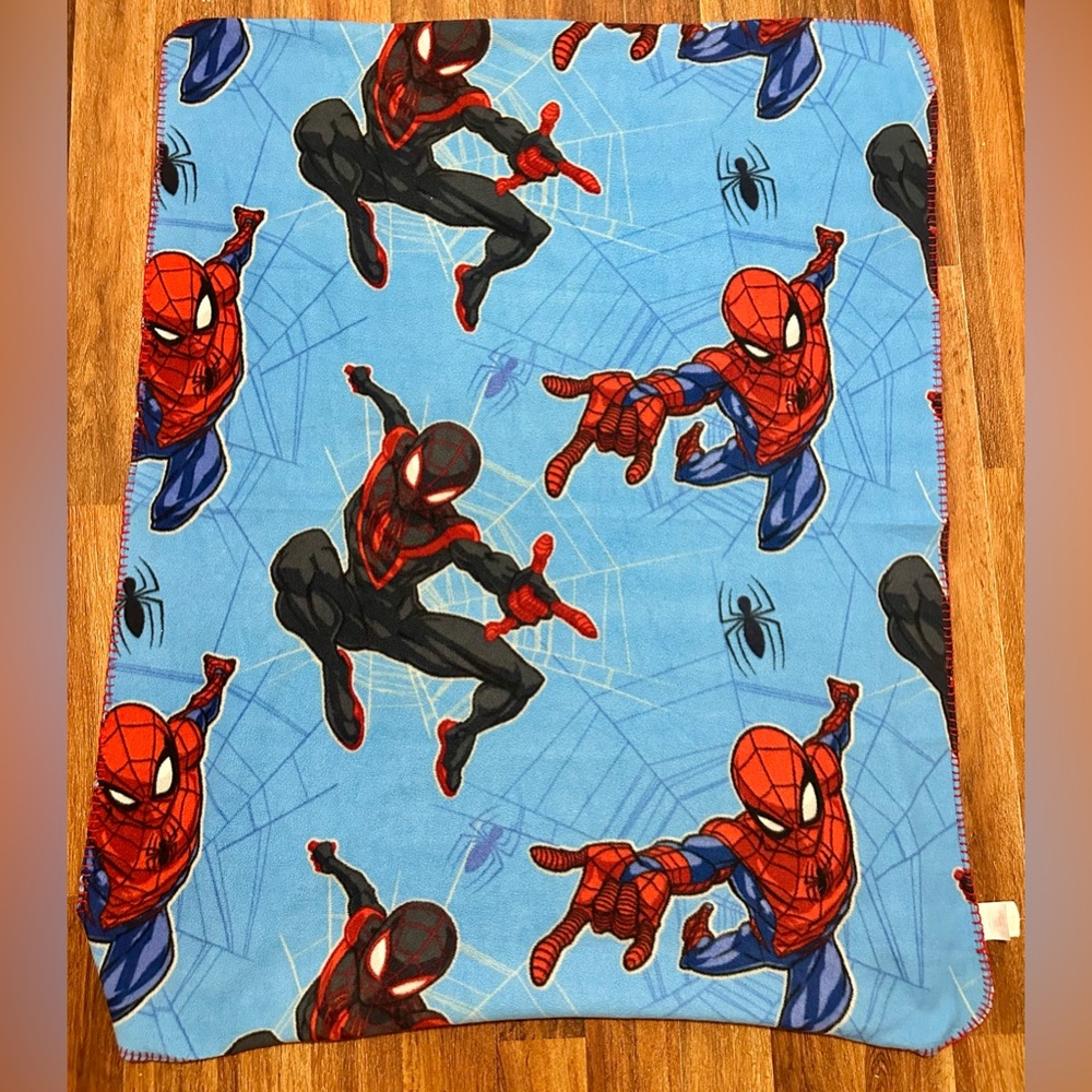 Marvel Spider-Man Blue and Red Throw Blanket